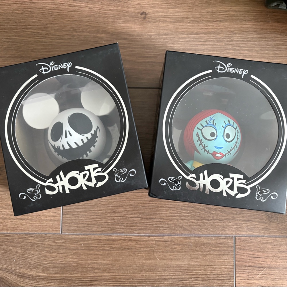 💕Disney Showcase Nightmare Before Christmas Jack and Sally Figures💕